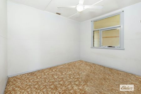 Neatly Presented Home with Great Shedding - Photo 2