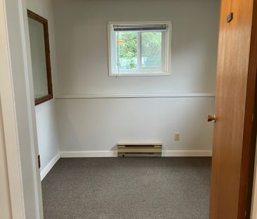 1225 England Avenue - 2 - Photo 4