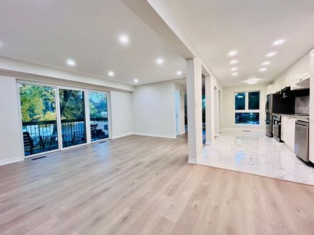 For Lease - 32 Scenic Mill Way, Toronto, Ontario - Photo 5