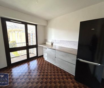Location Appartement 2 pièces 50m² LA MOTTE SERVOLEX 73290 - Photo 3