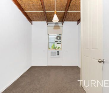 “Beachside Living, Brighton Primary and High School Zoned” - Photo 5