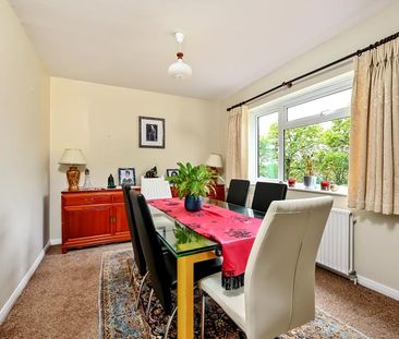 Warren Rise, Frimley, Surrey, GU16 - Photo 3