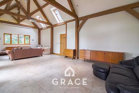 2 bedroom barn conversion to rent - Photo 3