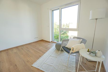 Familien willkommen! Großzügige 4-Zimmer-Erdgeschosswohnung mit 2 Terrassen, 2 Bädern u. EBK inkl.! - Foto 2