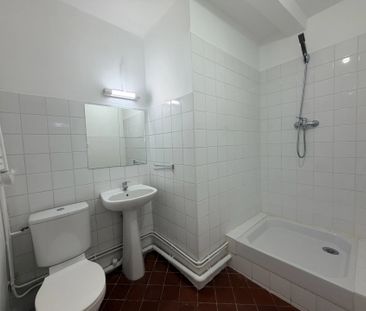 Location Appartement 1 pièce 35m² LA CIOTAT 13600 - Photo 3