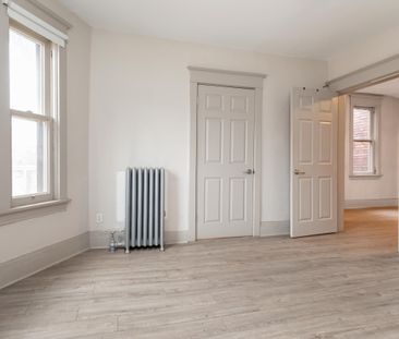 For Lease - 365 Clinton Street Unit# 2, Toronto, Ontario - Photo 6