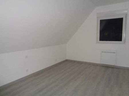 Location Maison 4 pièces 105m² MERLIMONT 62155 - Photo 3