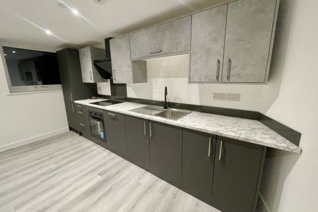 George Street, HULL - Photo 3