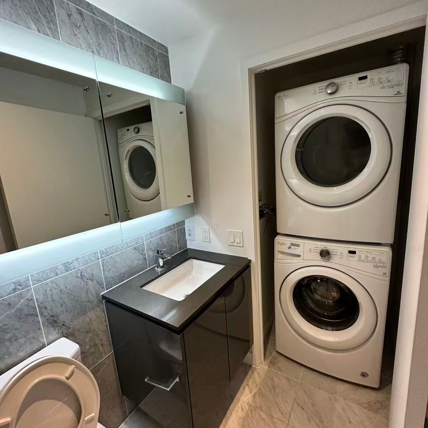 For Lease - 117 Mcmahon Drive Unit# 3511, Toronto, Ontario - Photo 1