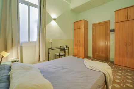 Gran Via de les Corts Catalanes, Barcelona, Catalonia 08011 - Photo 4