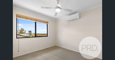 ONE OF THREE! SMALL COMPLEX - TWO STOREY TOWNHOUSE - Photo 2