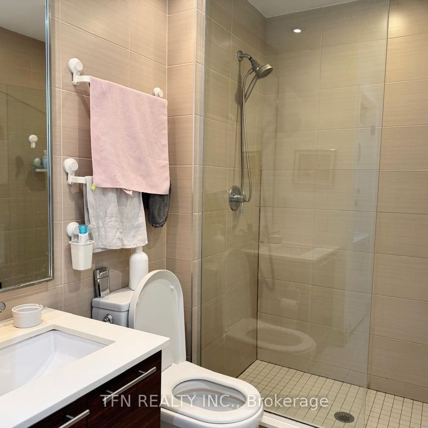 Market Wharf Lofts , #217 - Photo 1