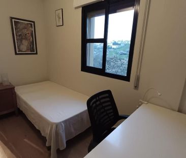 Piso de alquiler en Calle Miralrío, 9, Casco Antiguo - Photo 3