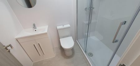 1 bedroom flat to rent - Photo 5