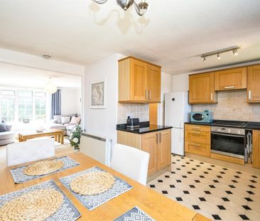 Croft Road, Aylesbury - Photo 3