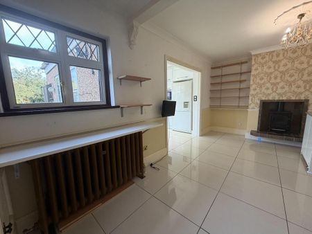 3 bedroom semi-detached house to rent - Photo 4
