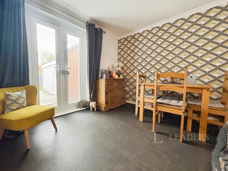 3 bedroom house to rent Elgar Avenue, Malvern, WR14 - Photo 4