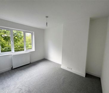 2 bedroom semi-detached house to rent - Photo 5