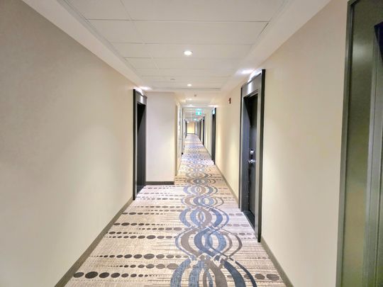 For Lease - 4040 Upper Middle Road Unit# 401, Burlington, Ontario - Photo 1