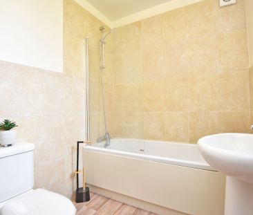 Mayfield Grove, Harrogate, HG1 - Photo 5