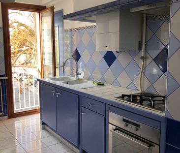 Location Appartement 3 pièces 77m² MARSEILLE 12ème - Photo 5