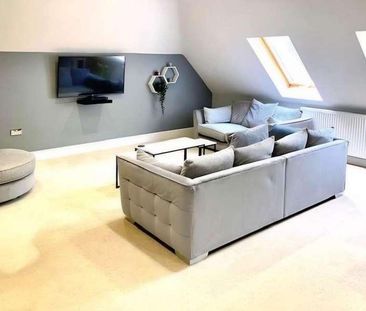 Terrace Road South, Binfield, RG42 - Photo 1