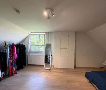Halfopen bebouwing met terras en garage - Foto 3