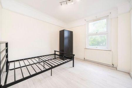6 bedroom terraced house to rent - Photo 2