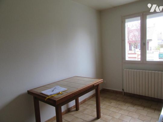 CHARMANTE MAISON 4 PIECES AMILLY PROCHE HOPITAL - Photo 1