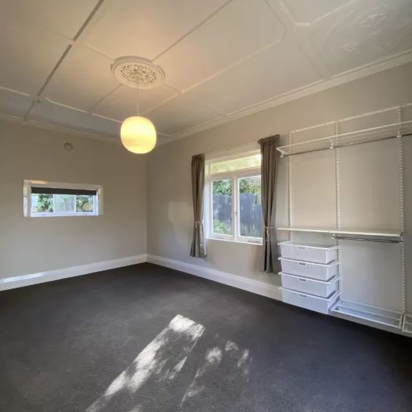 Spacious 3-Bedroom + Study Home in Mt Albert - Photo 1