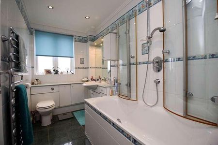 Bray, Maidenhead, Berkshire, SL6 - Photo 2