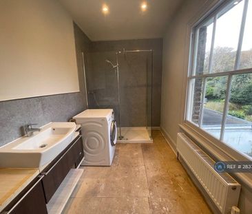 2 bedroom flat to rent - Photo 6