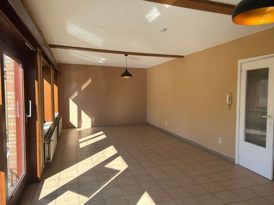 Ruim appartement met 3 slaapkamers te Aartrijke - Photo 1