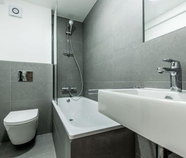 2 bedroom flat to rent - Photo 6