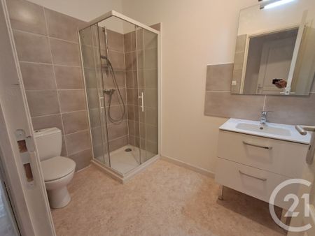Location Appartement 2 pièces 59m² 34203 SETE CEDEX 34200 - Photo 2