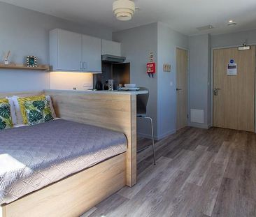 Studio to rent - Photo 2