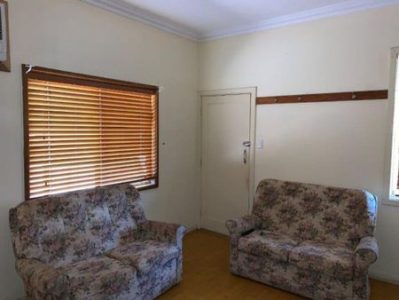 Unit 6&sol;29-31 Spencer Street&comma; Port Augusta - Photo 2