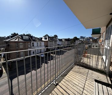 1 bed flat to rent in Southcote Road, Bournemouth, BH1 - Photo 1