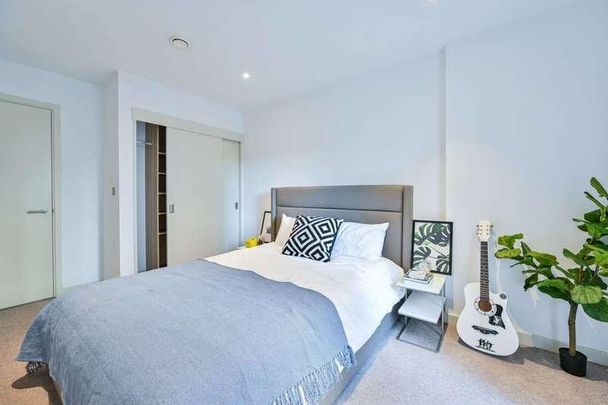 Elephant Central, Elephant And Castle, SE17 - Photo 1