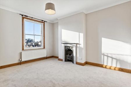 3 bedroom maisonette to rent - Photo 4