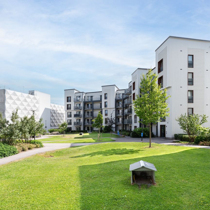 Karlsdalsallén B, Örebro - Photo 1