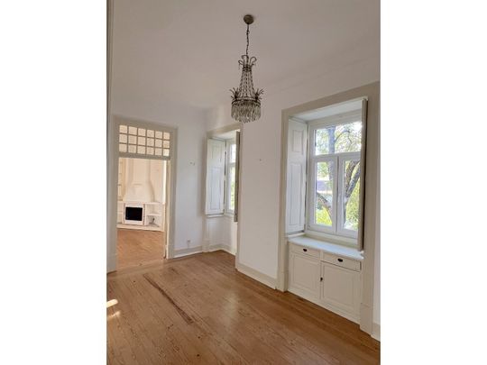 Apartamento T6+1 em Lisboa - Foto 1
