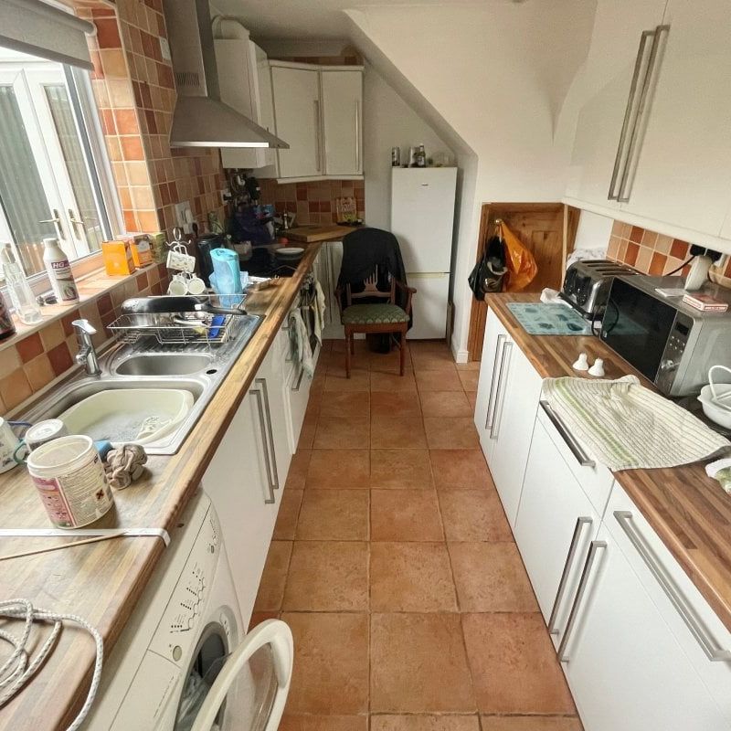 Talbot Close - Photo 1