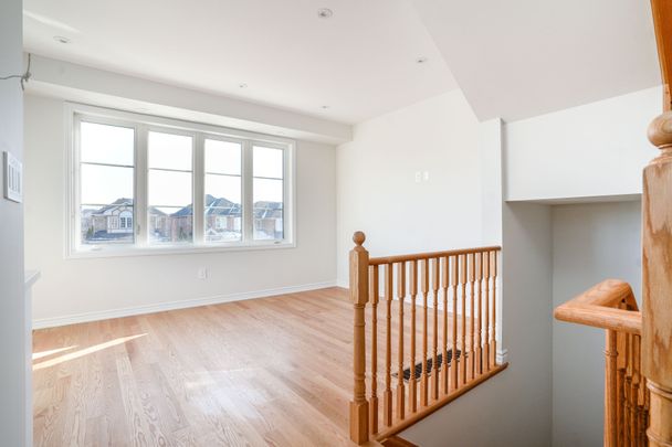 For Lease - 1260 National Valley Drive, Mississauga, Ontario - Photo 1