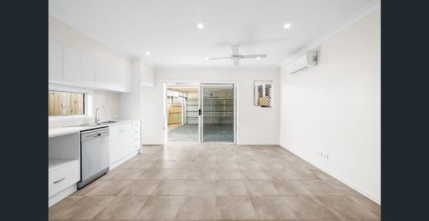 Modern and Cozy Home in Prime Location - AC & Ceiling Fans - $545 increasing to $555 from 29/10/2026 - Photo 1