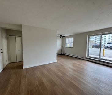 For Lease - 105 Tia Drive Unit# 102, Hamilton, Ontario - Photo 1