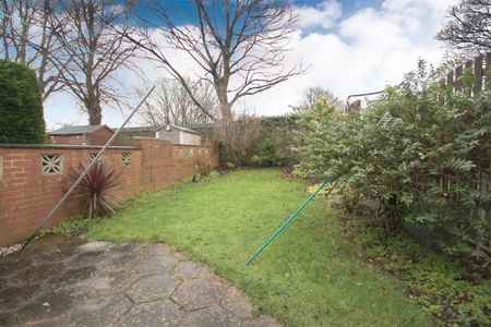 3 Bedroom House - Townhouse To Let - Photo 2