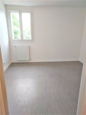 Location Appartement 2 pièces 43m² PAU 64000 - Photo 5
