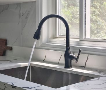 For Lease - 406 Marf Avenue, Mississauga, Ontario - Photo 1