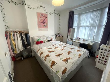 5 bedroom house to rent - Photo 3